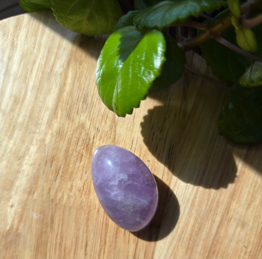 Amethyst Palm Stone