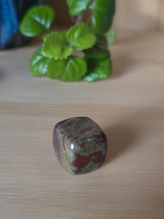 Dragon's Blood Crystal Cube