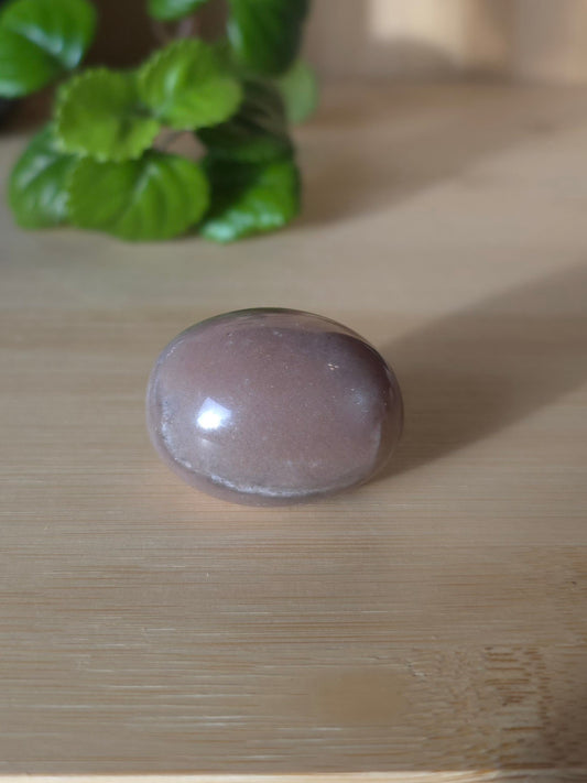 Golden Sandstone Tumbled Stone